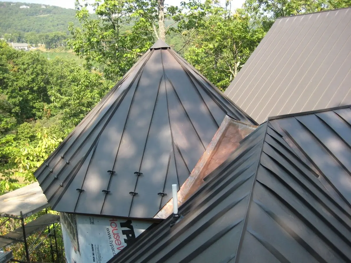 Professional Roof Tarp Installation by Craftsman Roofing in Schumacher Place