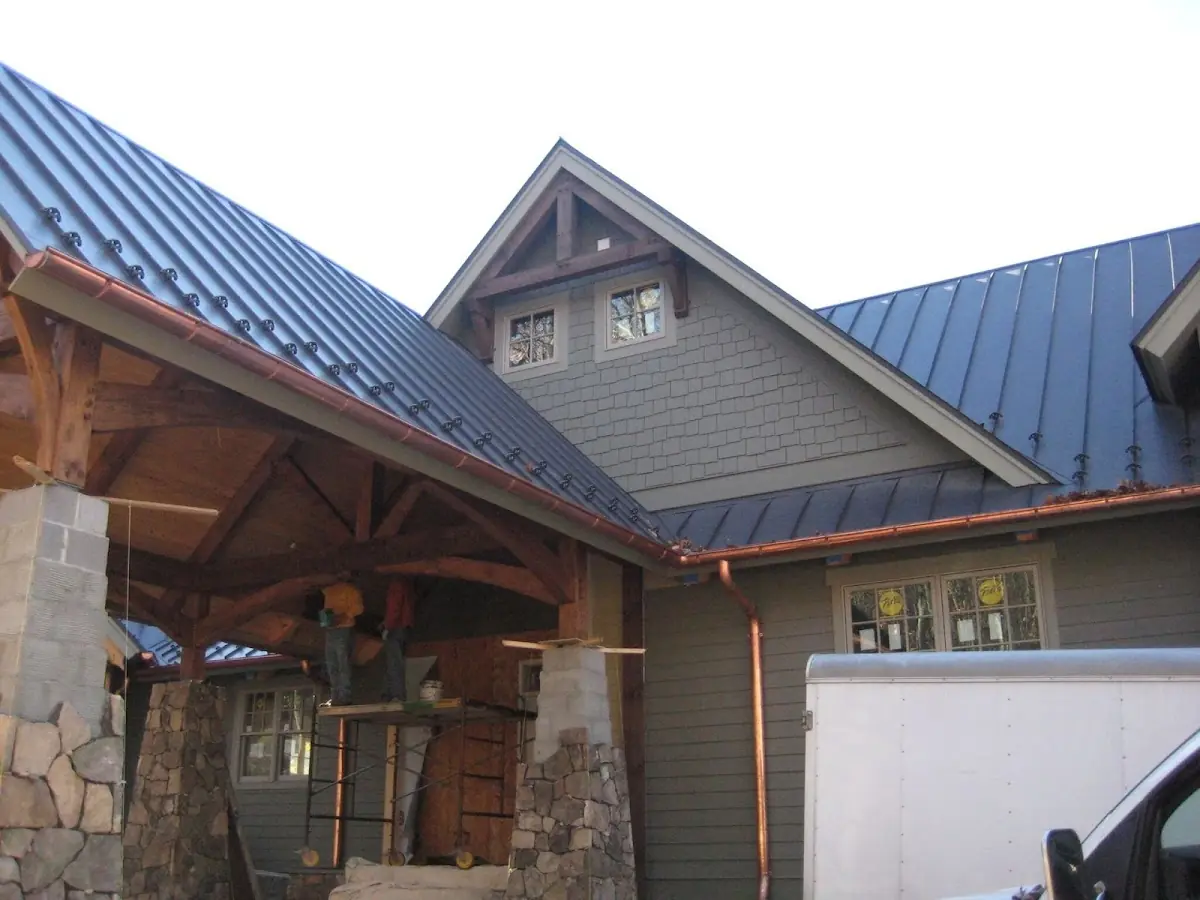 Craftsman Roofing team delivering quality roofing work in Schumacher Place
